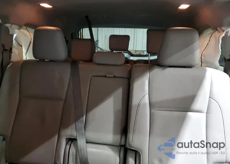 2015 Toyota Highlander Xle z USA, uszkodzony, nr VIN 5TDJKRFHXFS154592